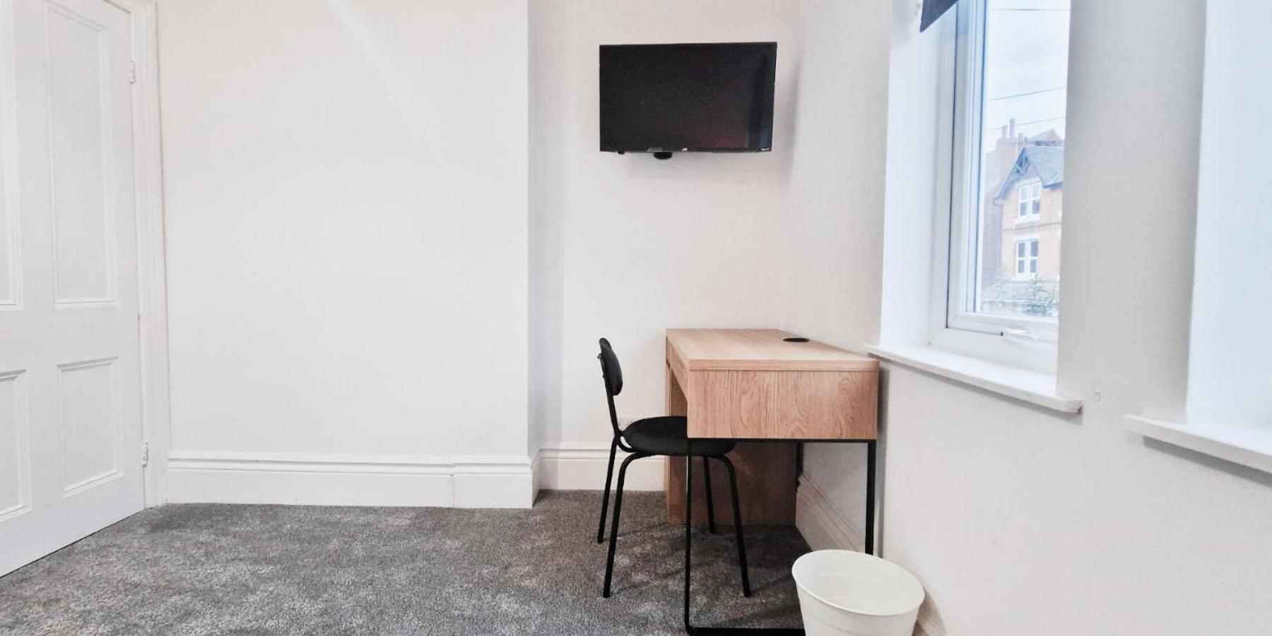 Spacious Room In Modern House Near นอตติงแฮม ภายนอก รูปภาพ